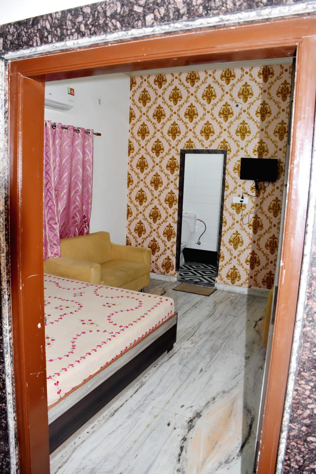 Ramaya Home Stay Варанаси Экстерьер фото