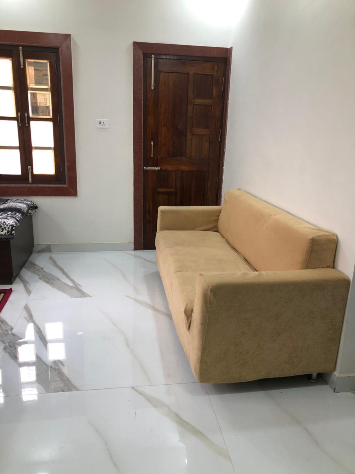 Ramaya Home Stay Варанаси Экстерьер фото